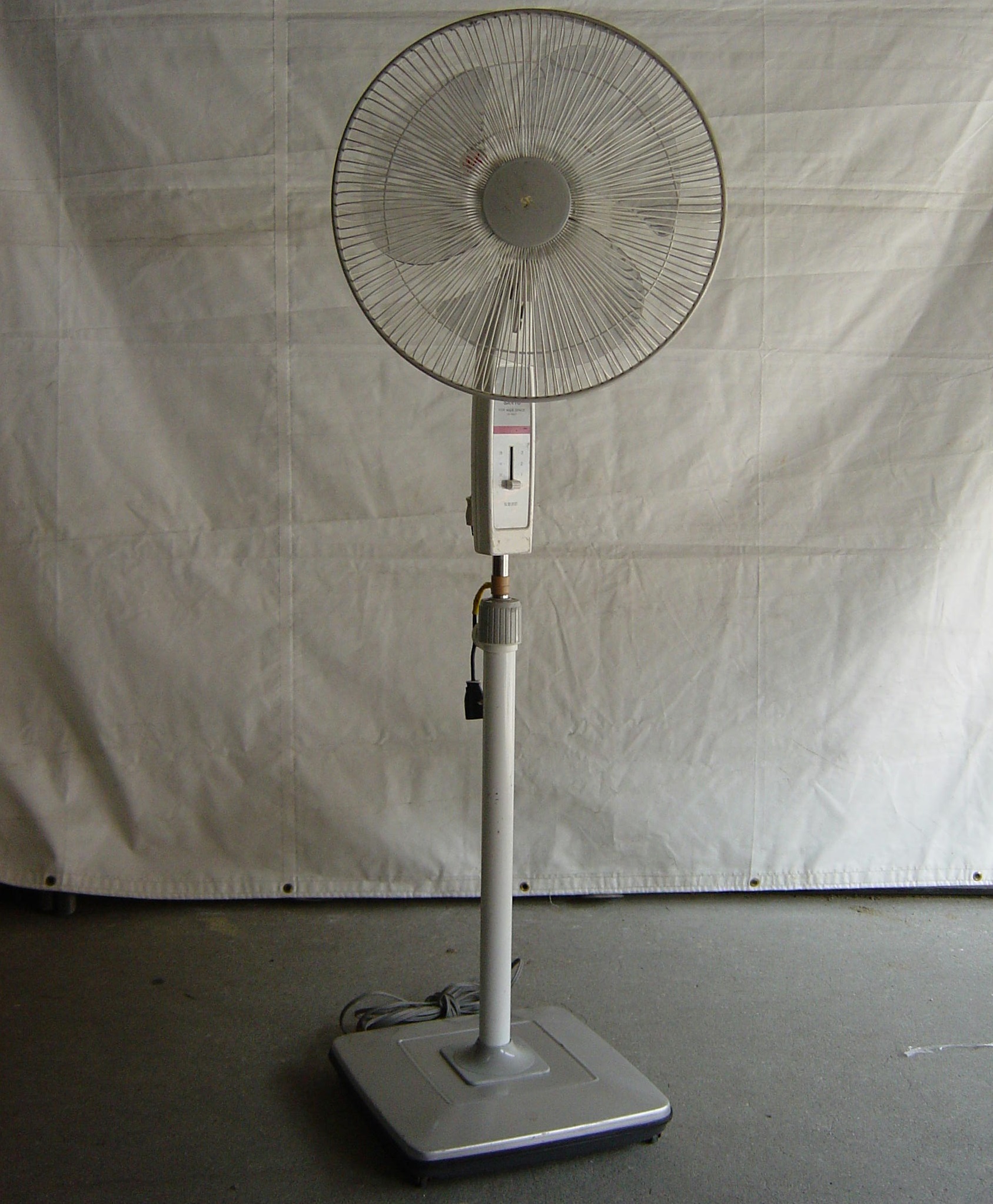 冷房レンタル スタンド扇風機｜大阪でイベント用品の激安レンタルは丸